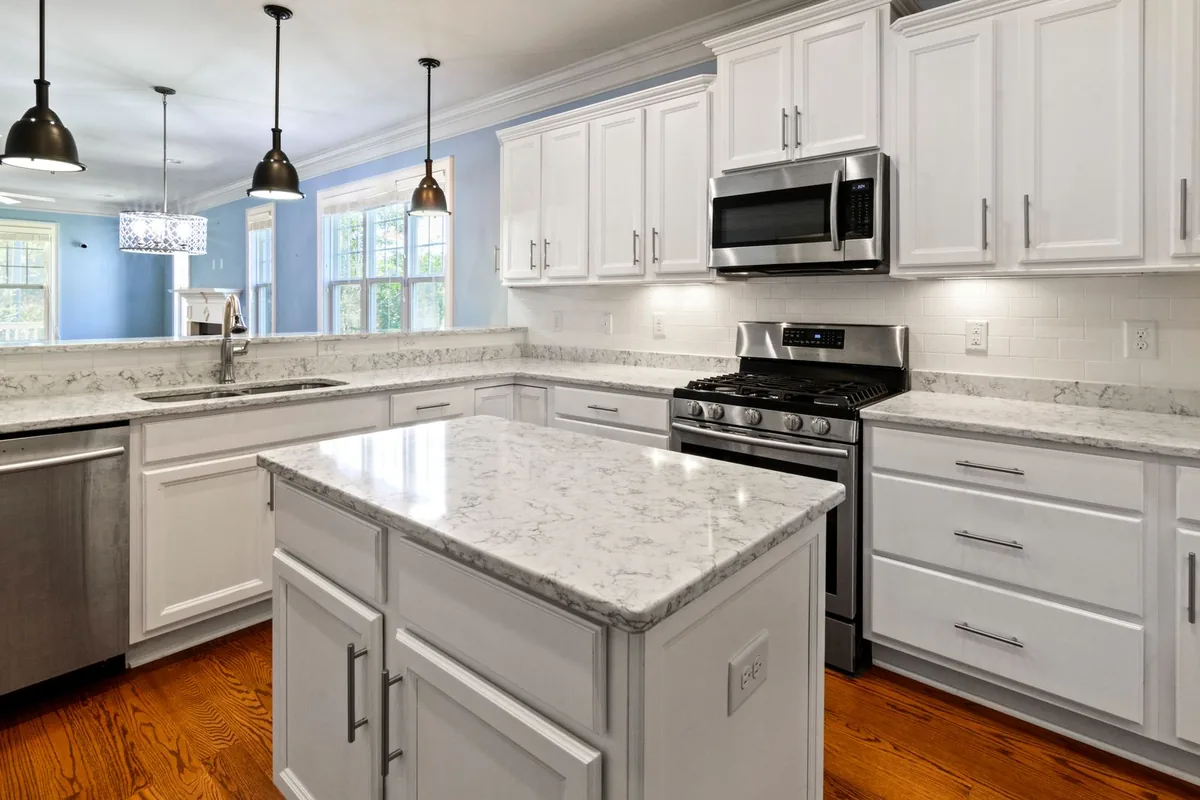 Filth & Squalor Cleanup in Devens, MA